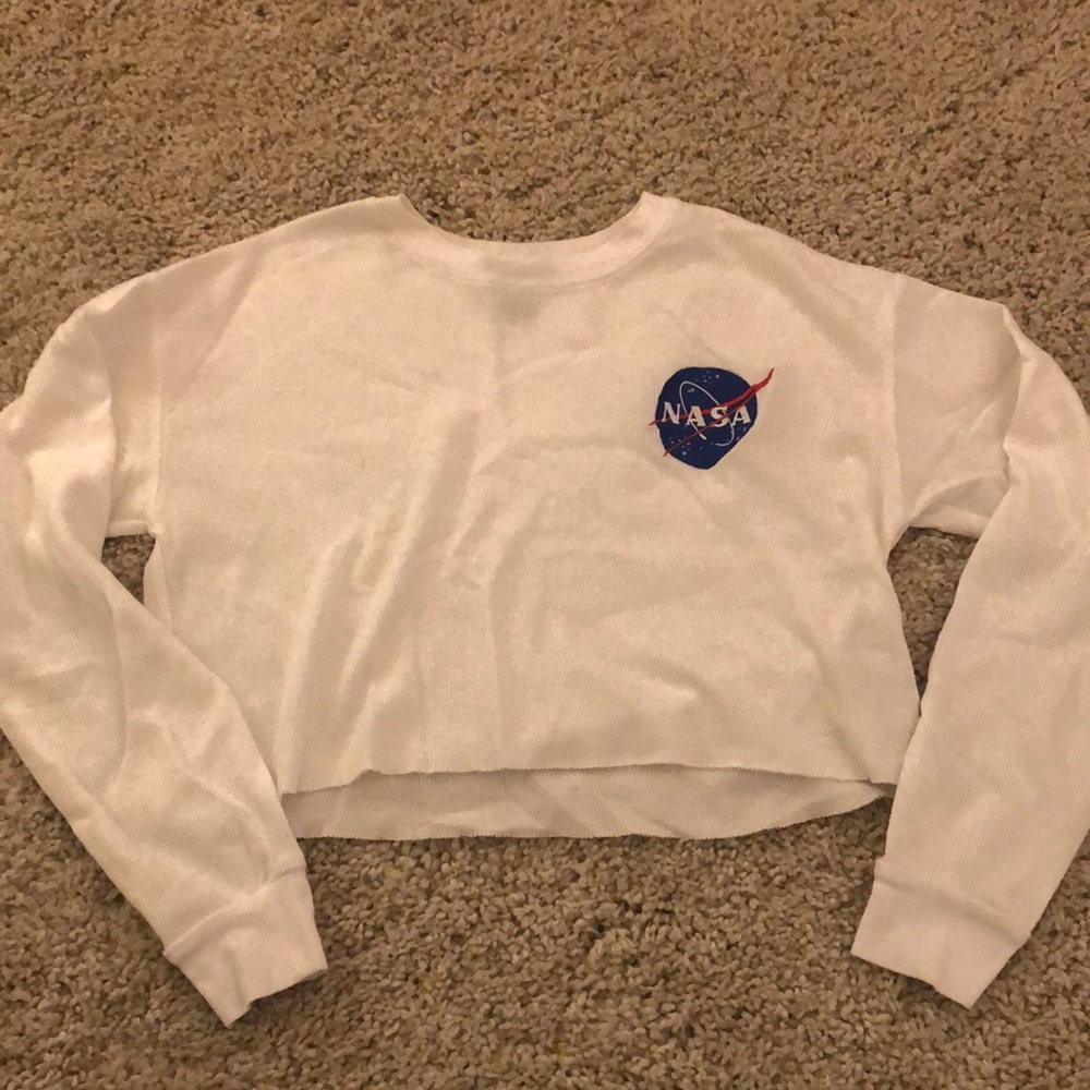forever21 NASA cropped long sleeved top